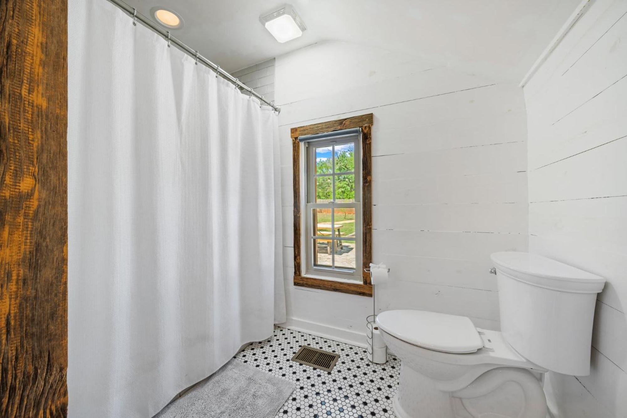 Katarina Haus - Hot Tub & Fire Pit Vila Fredericksburg Exterior foto