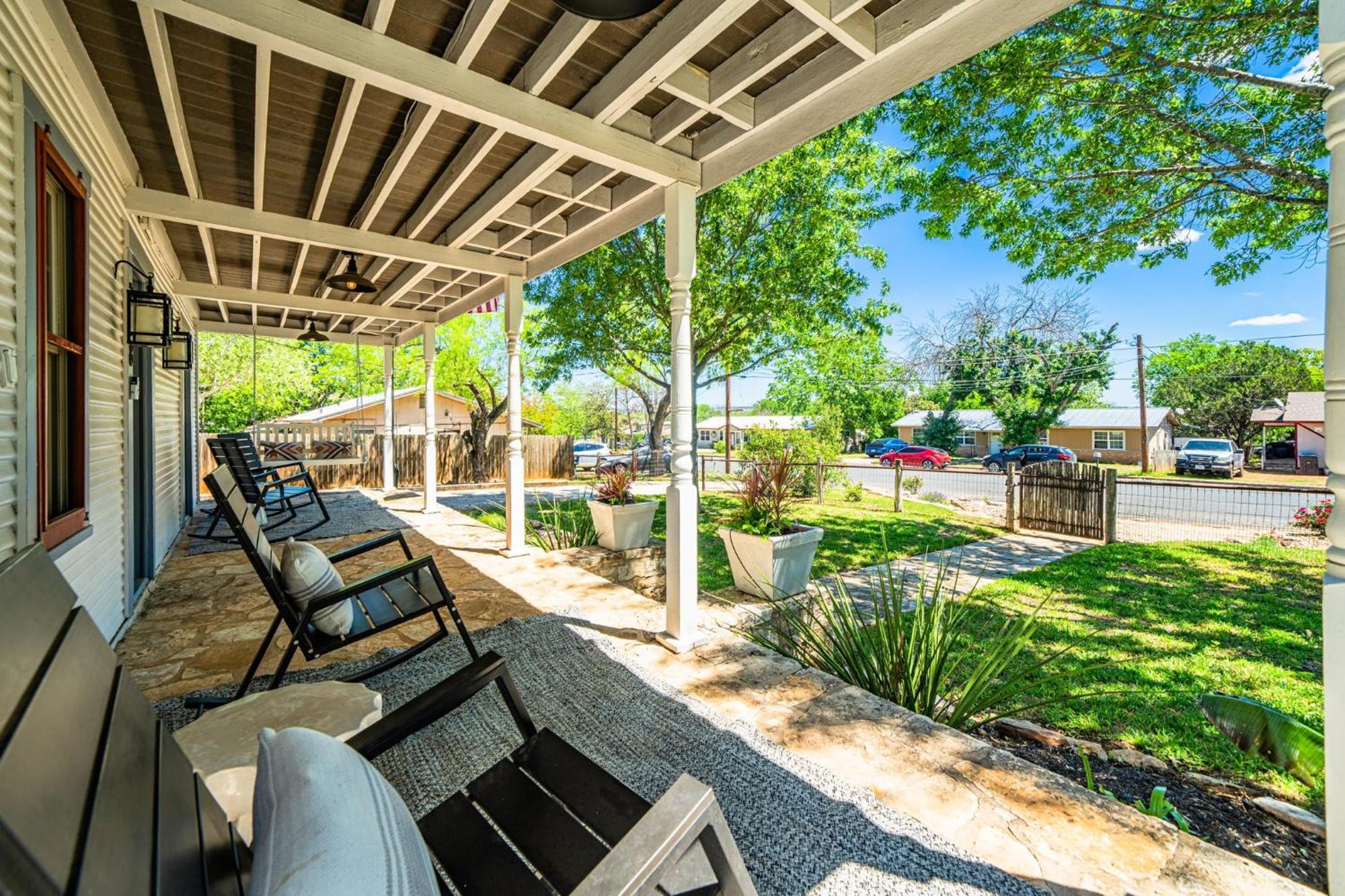 Katarina Haus - Hot Tub & Fire Pit Vila Fredericksburg Exterior foto